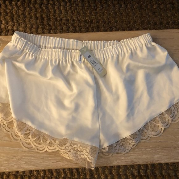 NEW! Flora Nikrooz Gabby Charmeuse Shorts - Size L - Picture 6 of 6